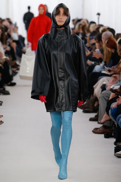 Look 42